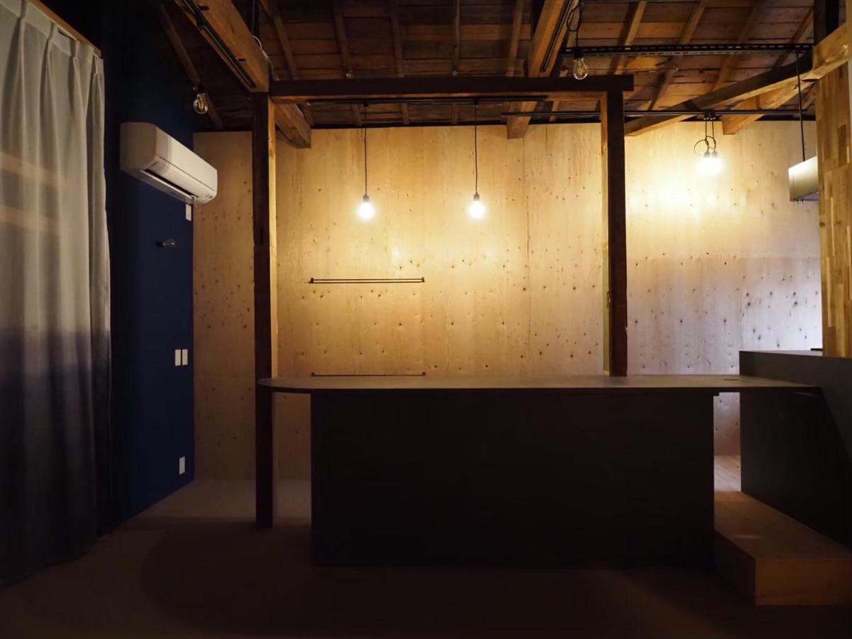 まちの別邸 緝 Shu Hostel Kōchi Kültér fotó
