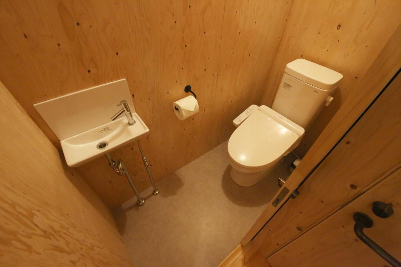 まちの別邸 緝 Shu Hostel Kōchi Kültér fotó